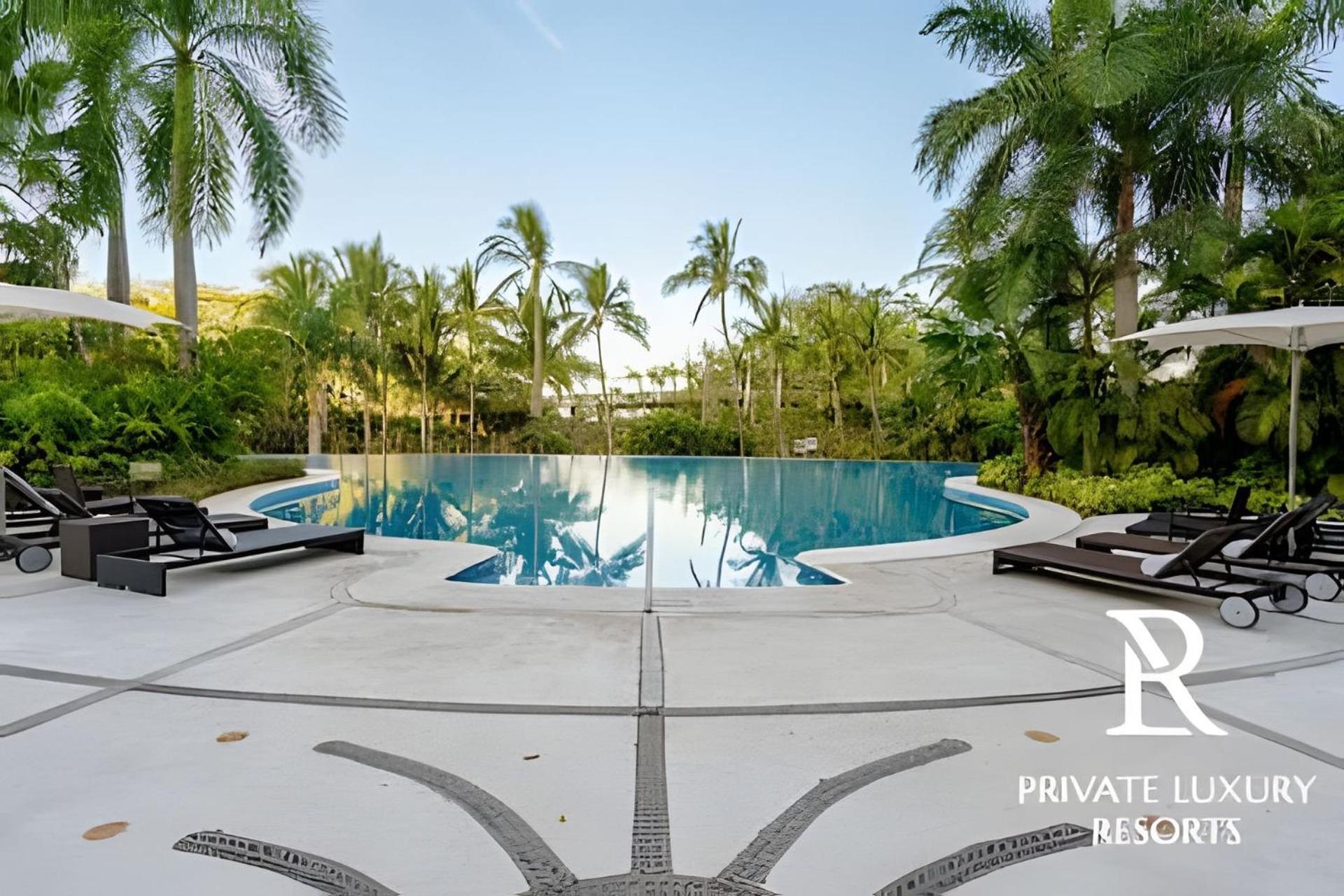 Grand Luxxe Two Bedroom Villa- نويفو فايارتا المظهر الخارجي الصورة